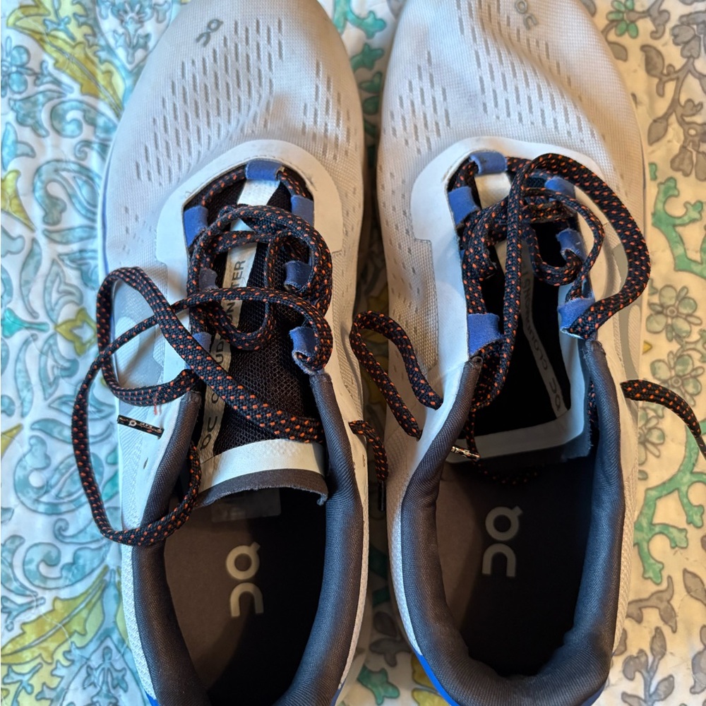 On Running Men's Shoes - White and Blue